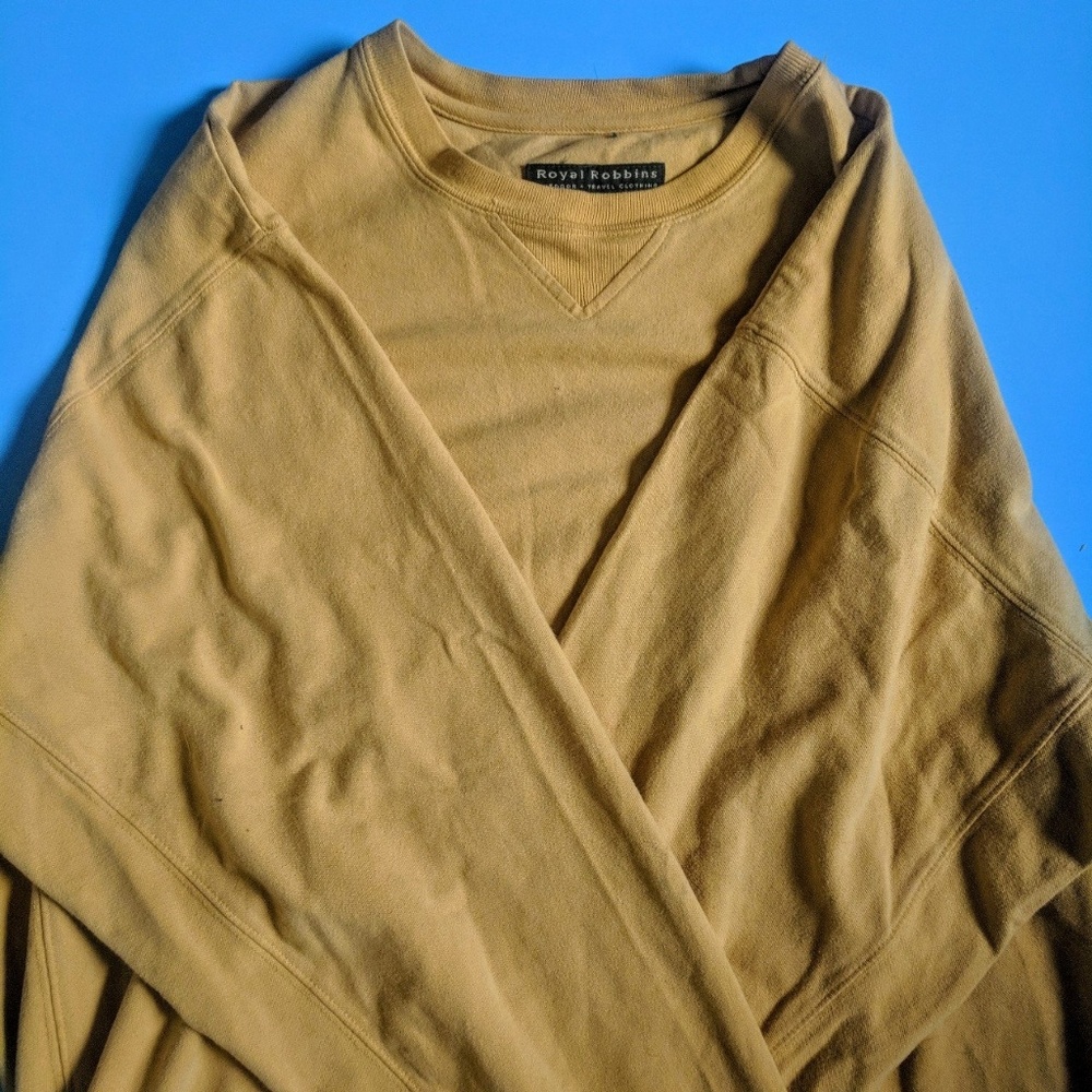 Mens yellow outdoor longsleeve